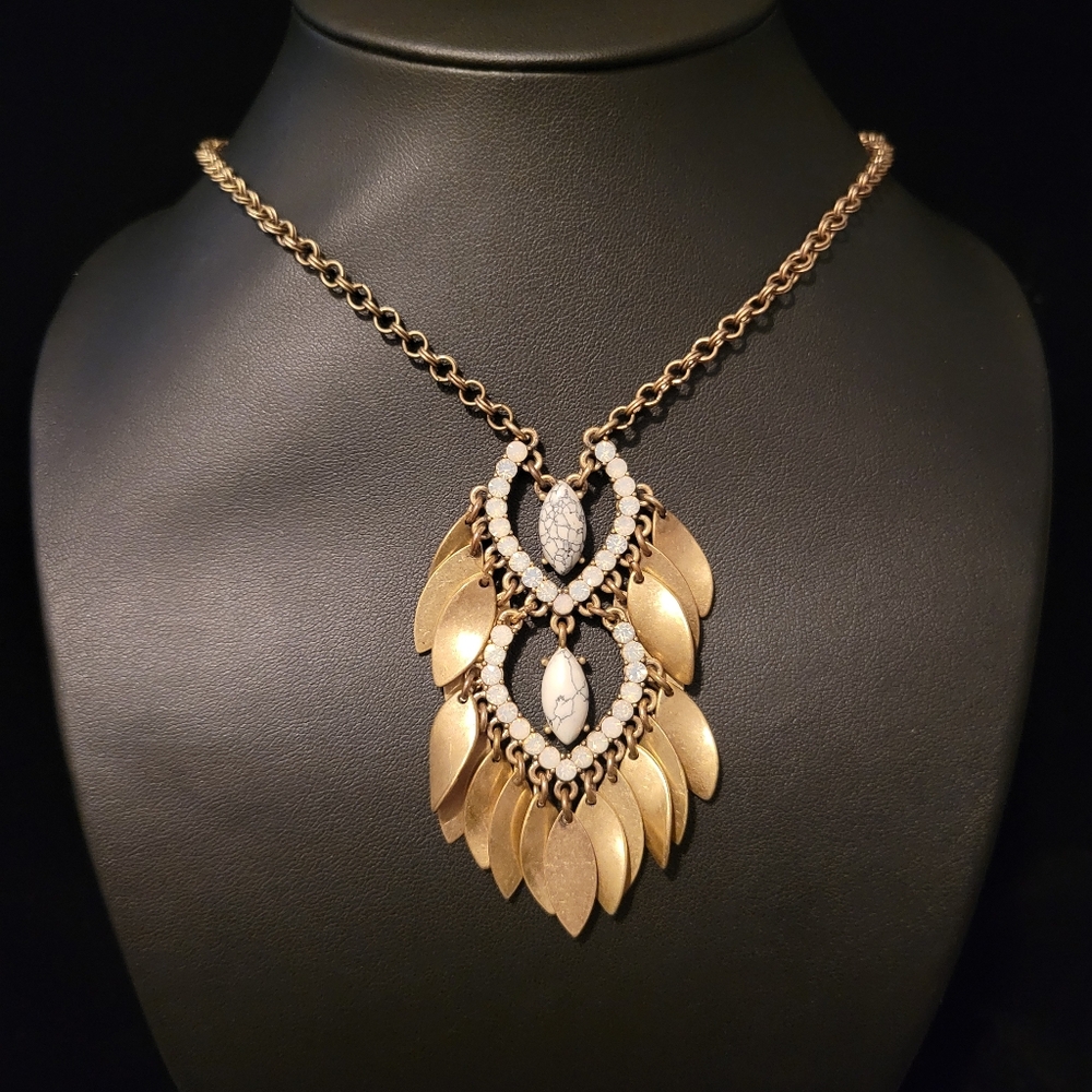 Estate Magnesite Stone & Opalescent Rhinestone Bohemian Necklace - Picture 2 of 4